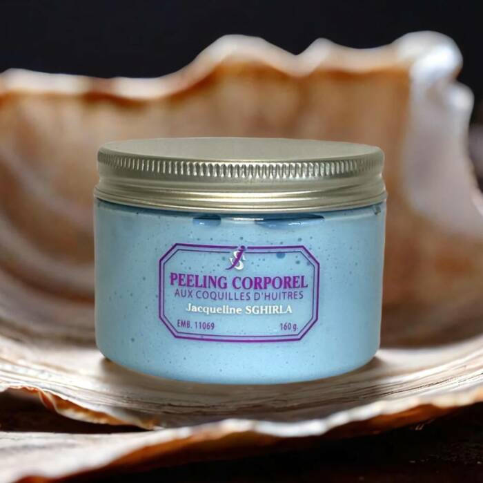 Peeling Corporel aux Coquilles d'Huitres peeling corporel aux coquilles dhuitres scaled e1744812174449