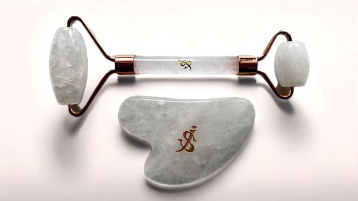 Coffret Gua Sha + Roller Lift original A0CCCC65 876F 4933 8F65 DA506B466177 scaled