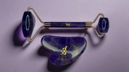 Coffret Gua Sha + Roller Lift original F8D90099 339D 49CD A82E FFFA2C17D143 scaled